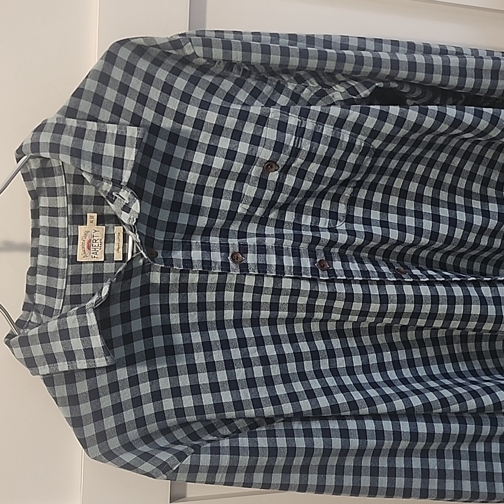 XL Faherty checkered flannel